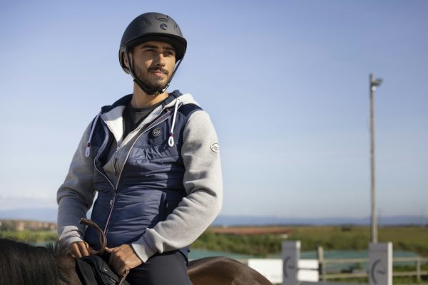 Gilet sans manches EQUITHÈME "Jules" – Image 9